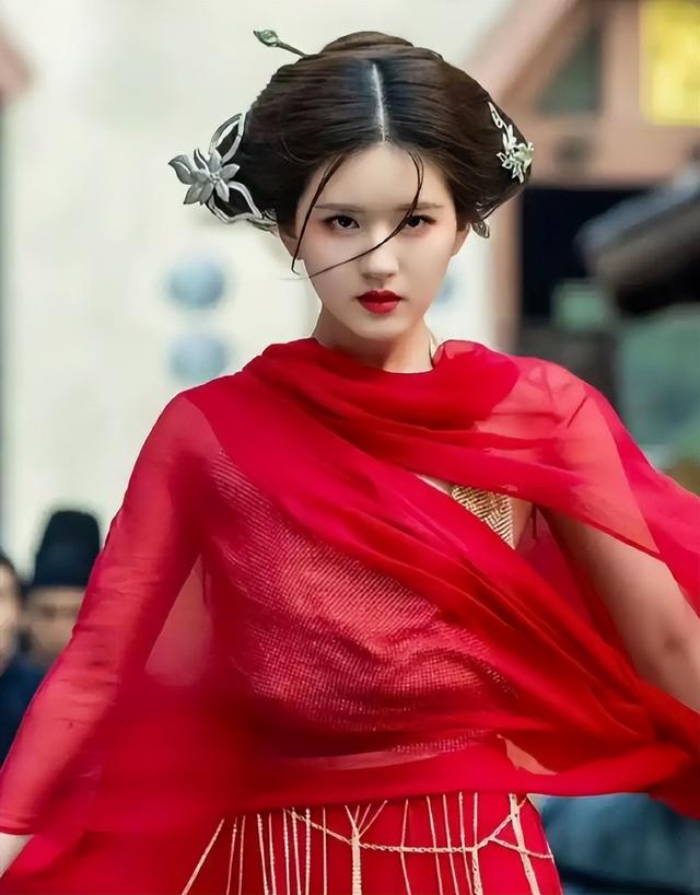 被央媒怒批，目不识丁、德不配位，这几位“文盲”明星凭什么走红-9.jpg