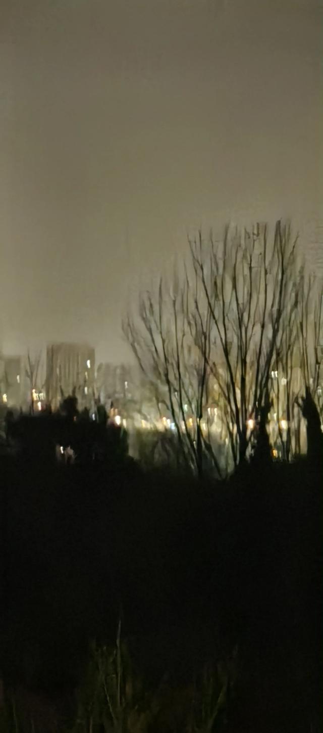 《头条首发》-4.jpg