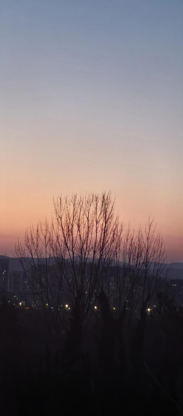 《头条首发》-4.jpg