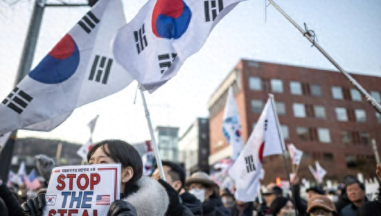 一周外盘头条|尹锡悦拒捕酿“二次内乱”？美国开年遭两起恶性事件 韩国遇史上最大空难 波音成道指最大输家-1.jpg