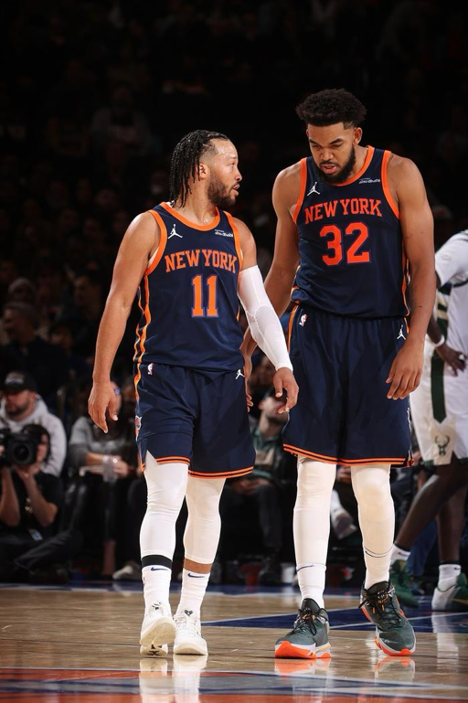 NBA红黑榜：完全体快船展现强劲实力，约基奇连战文班亚马连砍40+-3.jpg