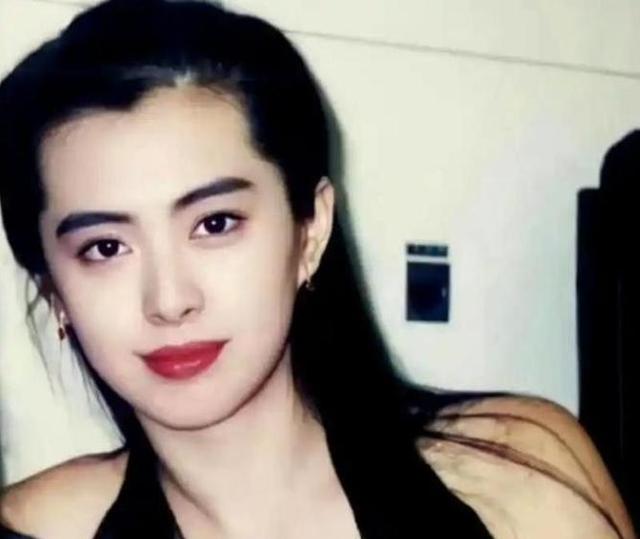 不工作不拍戏，在温哥华住16年的王祖贤，巨额收入是从何而来？-3.jpg