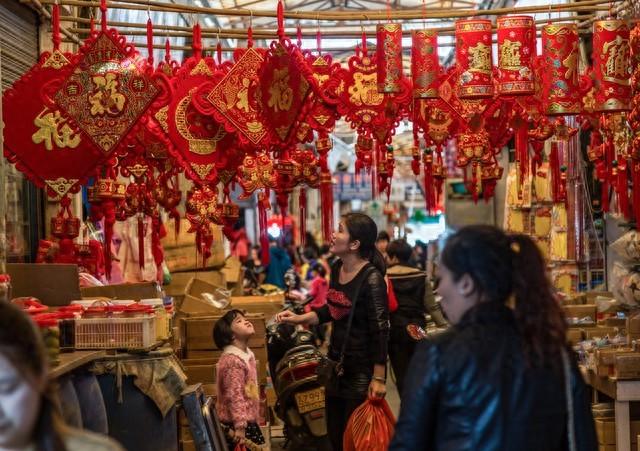 来头条商城囤年货过大年，一站式购齐幸福滋味！-1.jpg