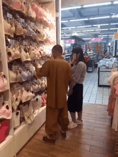 笑一笑，50张搞笑动图：你知道这是什么成语吗？-2.jpg