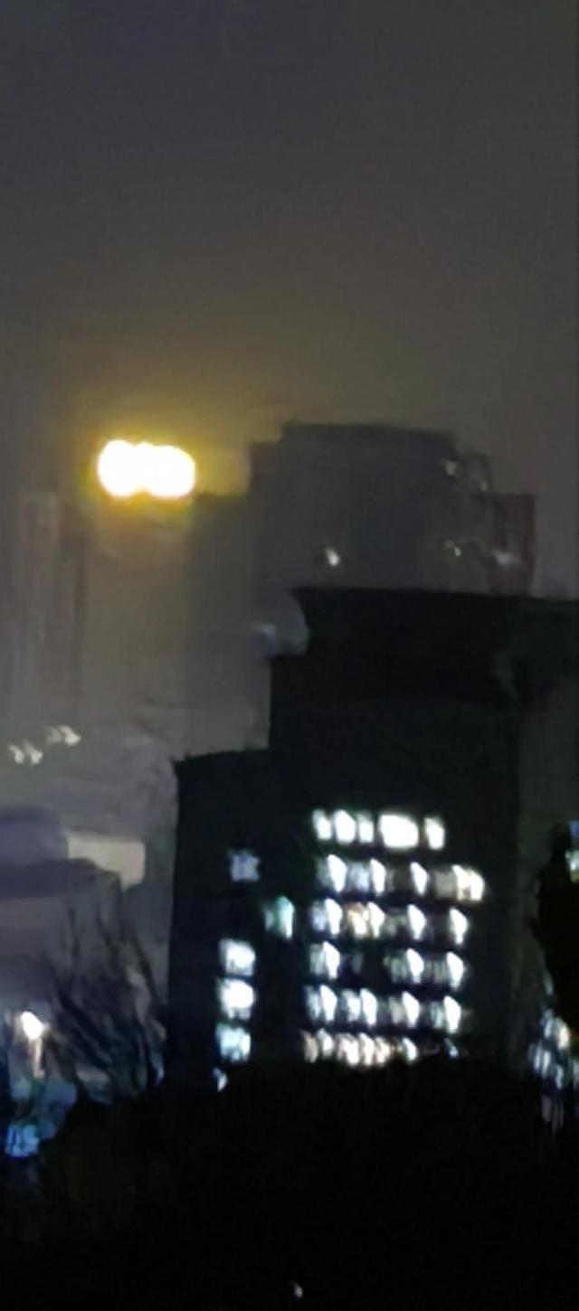 《头条首发》-4.jpg
