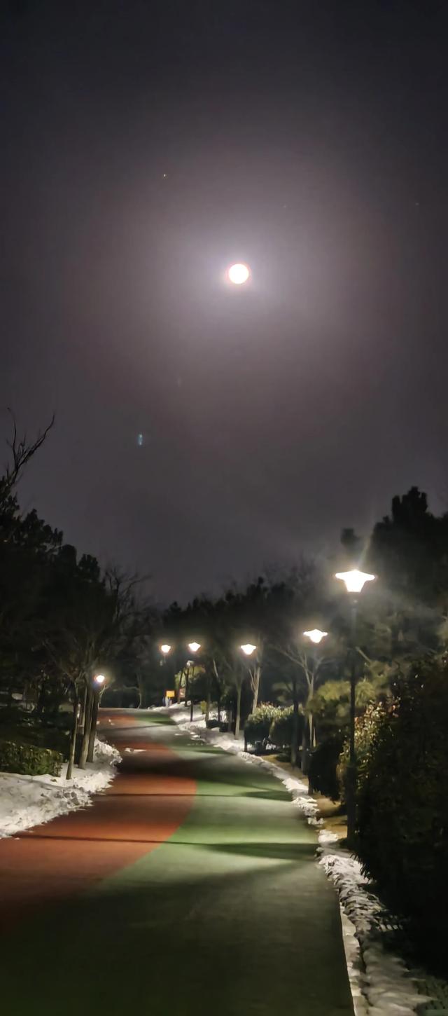 《头条首发》-8.jpg