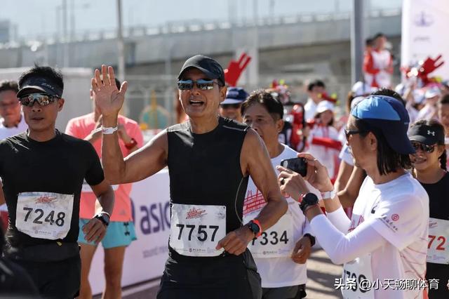 娱乐圈五位跑马的大明星，陈冠希弃文从武，第一被誉为气质女神-7.jpg