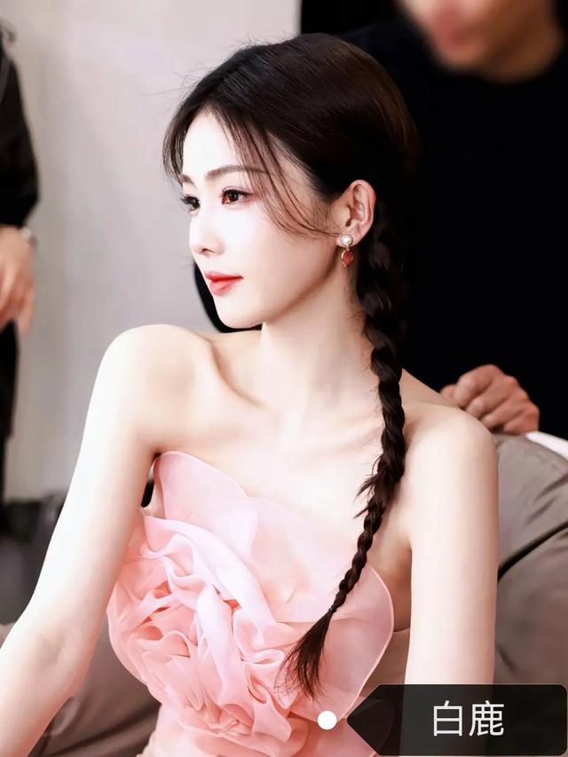10位高颜值女明星，你喜欢哪位？-4.jpg