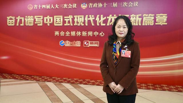 两会头条｜营商环境“优”无止境 激活发展一池春水-3.jpg