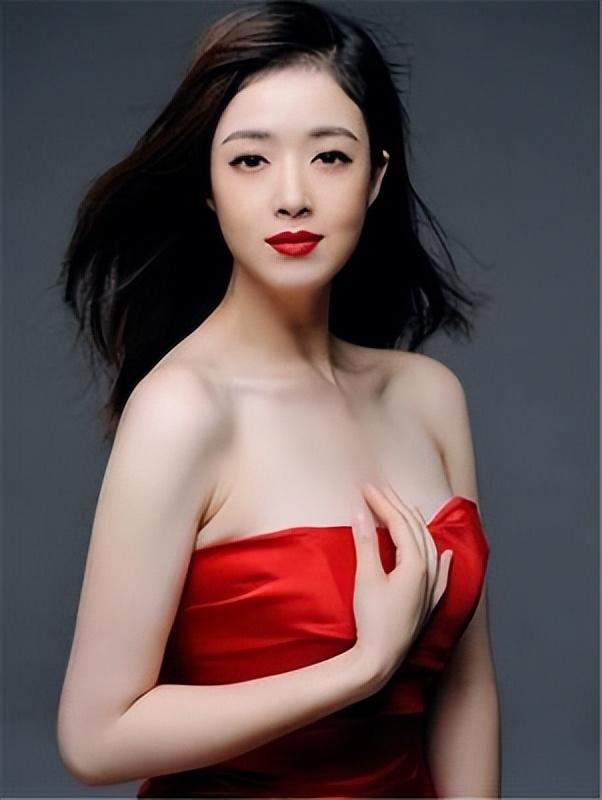 盘点内娱身材丰腴的10位女明星，你最喜欢哪一位?-2.jpg