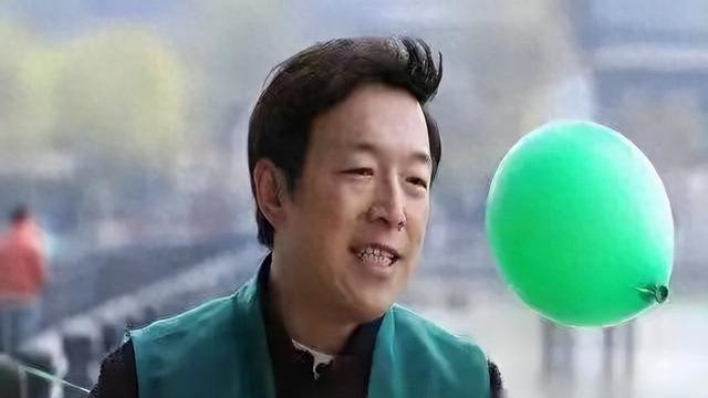 今日头条爆款文章：黄渤：颜值非万能，才华绽光芒，逆袭人生绘就-1.jpg