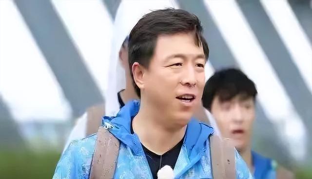 今日头条爆款文章：黄渤：颜值非万能，才华绽光芒，逆袭人生绘就-6.jpg