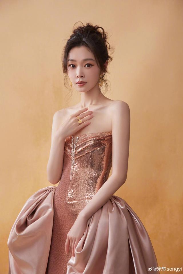 美女明星-18.jpg