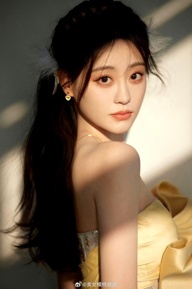 美女明星-13.jpg