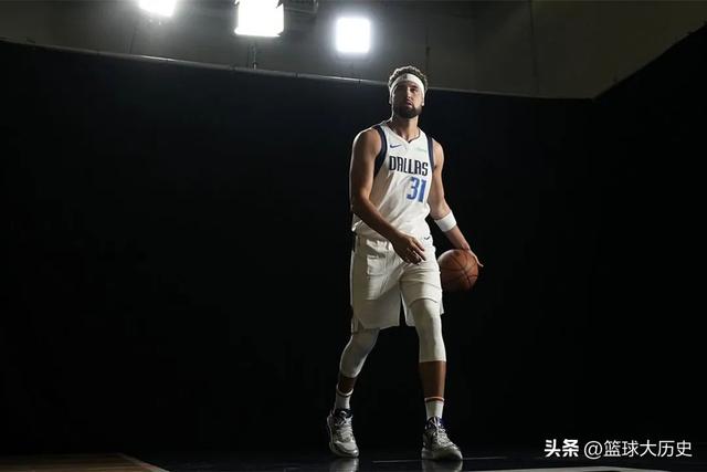 单场3分！34岁的汤普森，已经彻底回不去了？-11.jpg