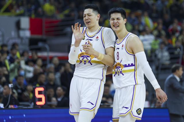 #（体育）篮球——CBA常规赛：广东东阳光胜北京控股-5.jpg