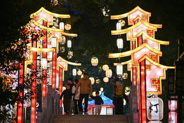 新华全媒头条丨跃上新台阶 奋进新航程——透视2024年中国经济成绩单-5.jpg
