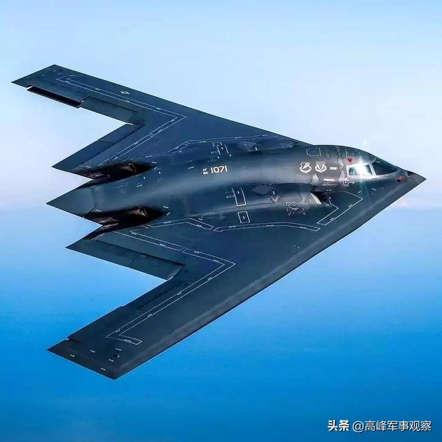 歼-36标配？中国新型空射导弹做最后测试：美军B-21轰炸机的克星-3.jpg