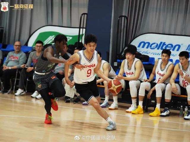 公布了！中国男篮2025年首秀！胡明轩确定退出-7.jpg