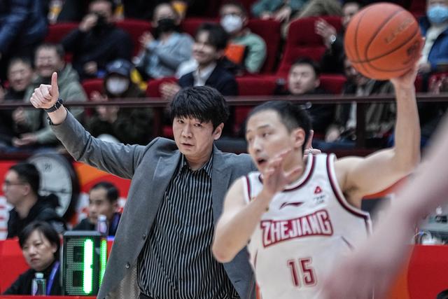 （体育）篮球——CBA常规赛：山东高速胜浙江稠州金租-12.jpg
