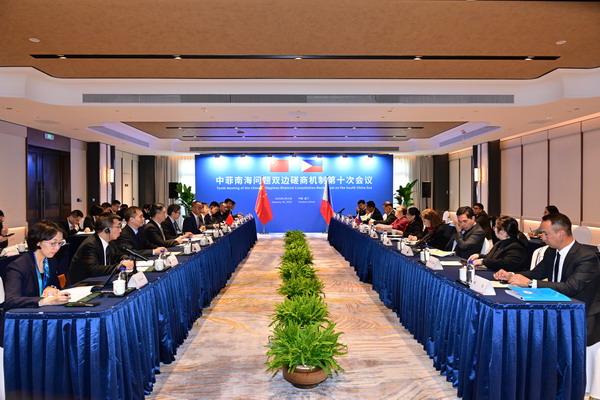 中菲又没谈妥，马科斯拉美国介入，中方早有准备，军事信号已释放-2.jpg