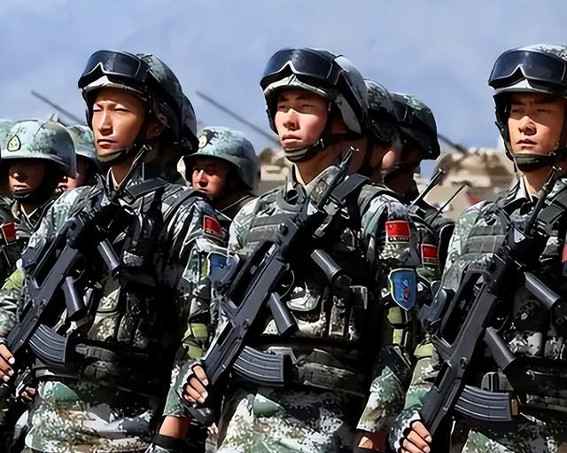 2025年全球军事排行榜出来了！印度第4，日本第8，美俄中排第几？-8.jpg