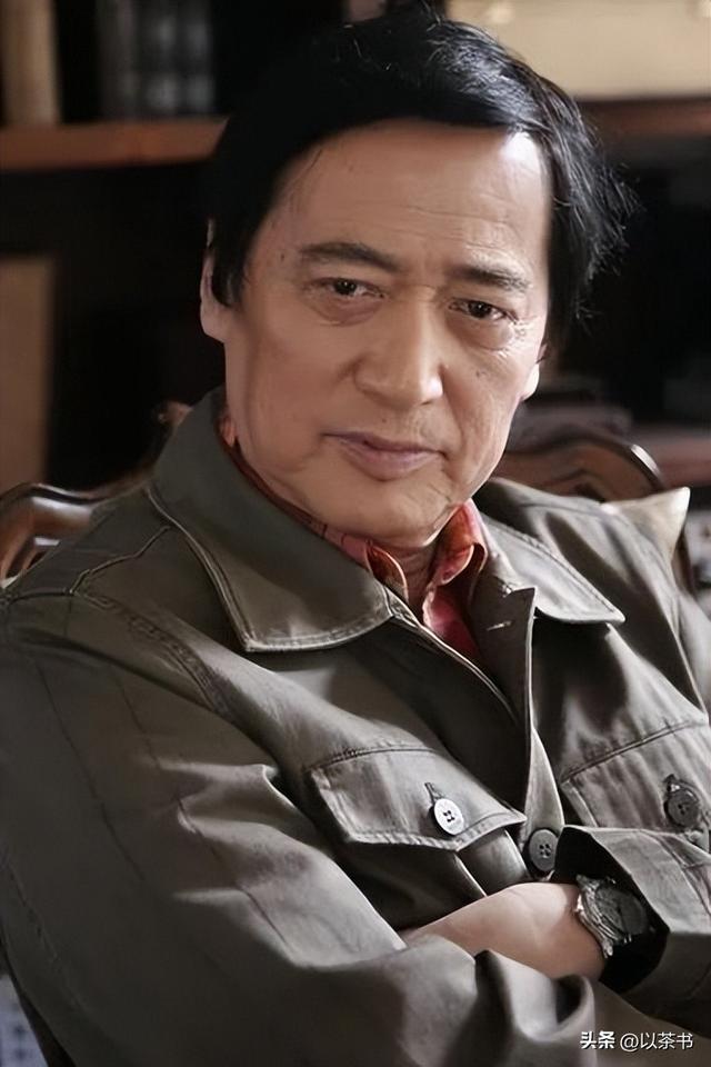 客死他乡的8位明星，每一个都令人惋惜，其中有两位是央视主持人-4.jpg