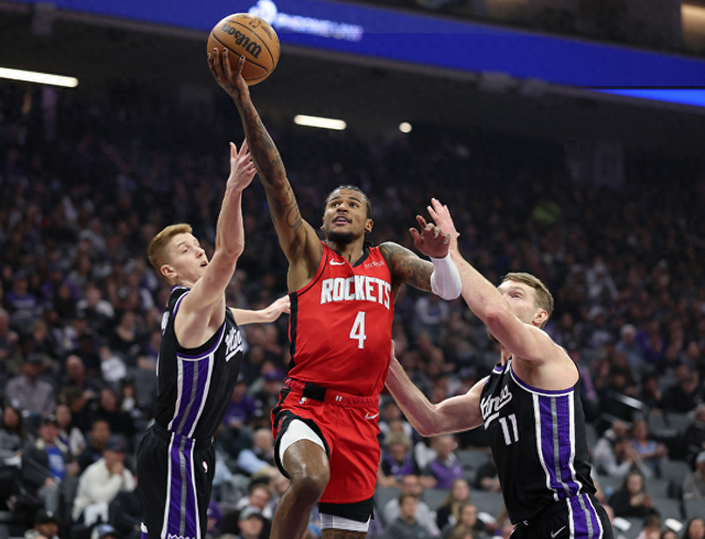 结束5连胜！格林28+5丢绝平三分火箭惜败国王 休城三少空砍69+25-1.jpg