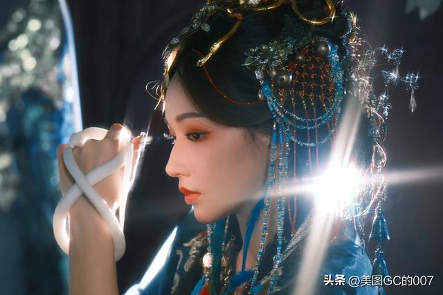 明星图片程潇-12.jpg