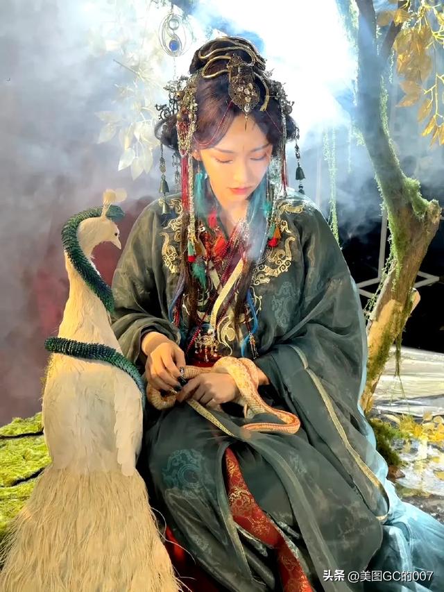 明星图片程潇-19.jpg