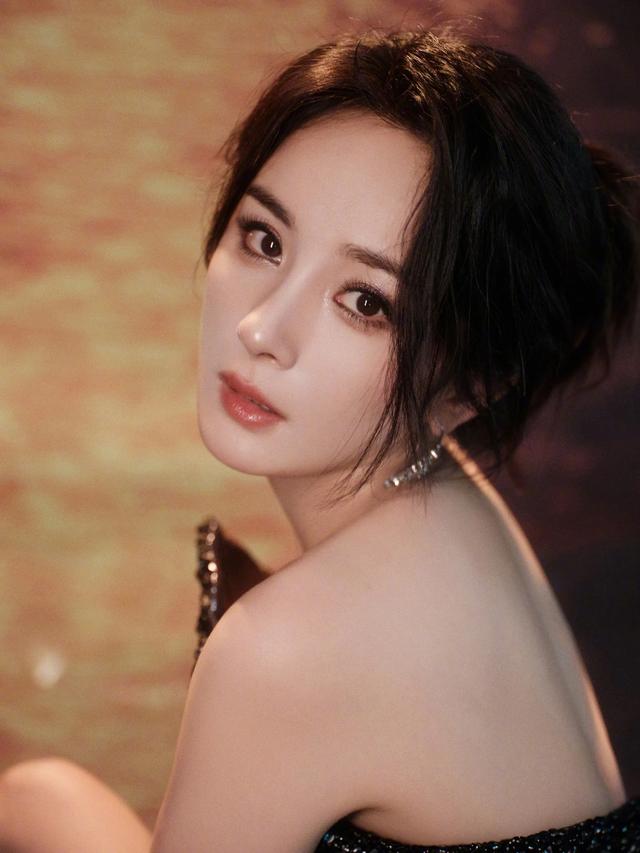 杨幂-8.jpg
