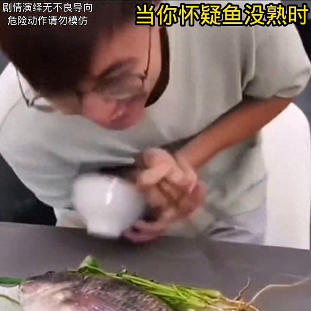 搞笑视频，笑出腹肌，快来围观！-1.jpg