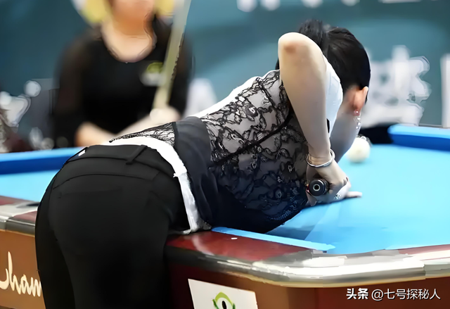 我国体育界的4大美女，气质不输给明星，个个实力不凡、颜值出众-12.jpg