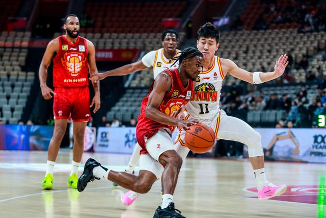 #（体育）篮球——CBA常规赛：深圳马可波罗胜九台农商银行-2.jpg