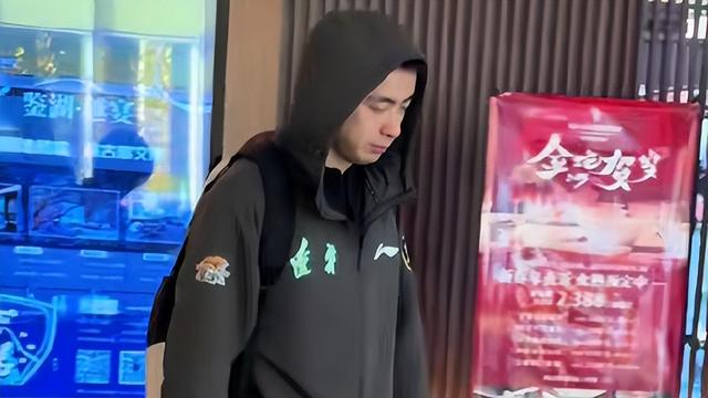杨鸣深夜毒奶浙江双雄,发誓目标不变,绍兴停留1天,赵继伟不知疲倦-4.jpg