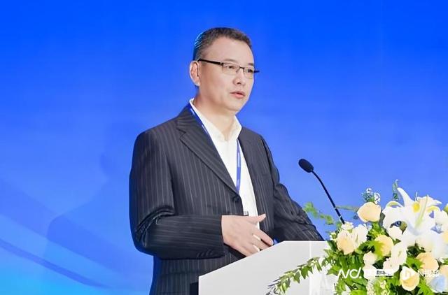 从足球文化到足球美学，刘广迎新作《足球命门》出版-2.jpg