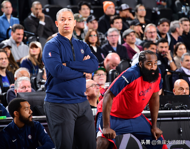 NBA最新排名！湖人渔翁得利，火箭西部第二不稳，勇士送两队温暖-3.jpg