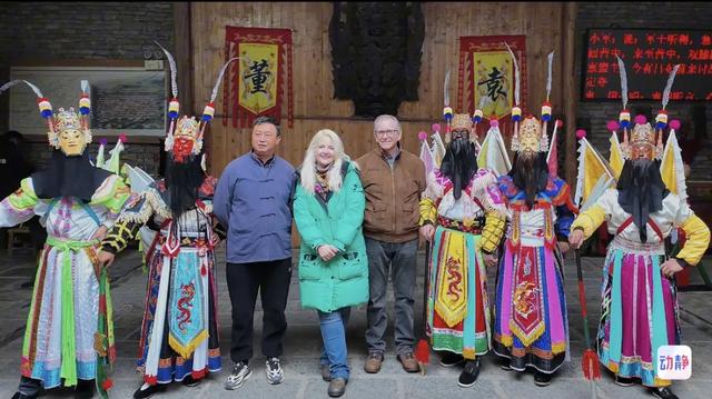 两张贵州地图，让这位加拿大萌妹子直呼：惊讶！-8.jpg