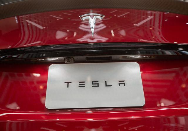 太突然！特斯拉加拿大市场将大幅提价：Model 3至高上调9000加元，这些车型将上涨4000加元-1.jpg