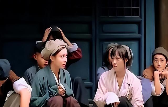 自我感觉良好的八位明星，没人捧场翻车不断，真的是既尴尬又心酸-17.jpg