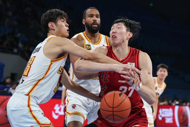 （体育）篮球——CBA常规赛：北京北汽胜深圳马可波罗-11.jpg
