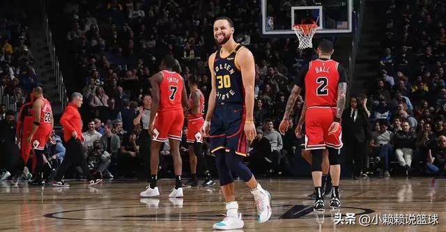 NBA:今日最新排名，湖人屠绿军稳居第5，快船勇士大胜，雷霆爆冷-2.jpg