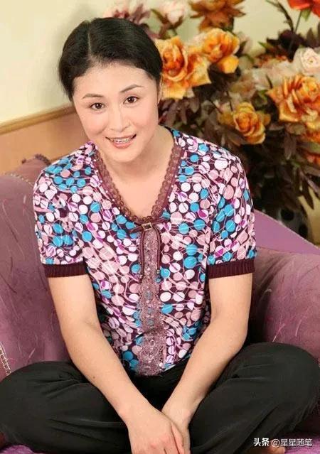 英年早逝的十二位明星-12.jpg