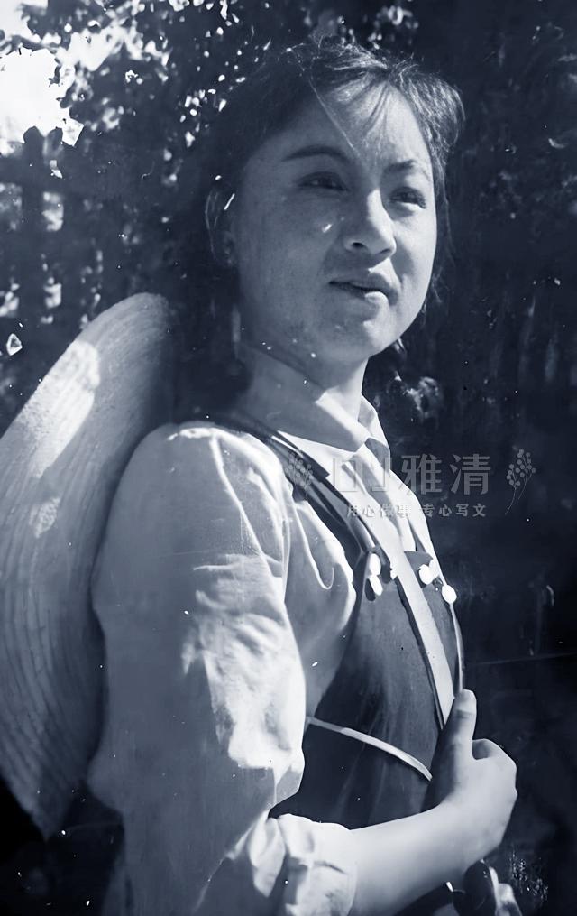 难得一见的老照片，15位大明星的学生时代，恰同学少年，风华正茂-7.jpg