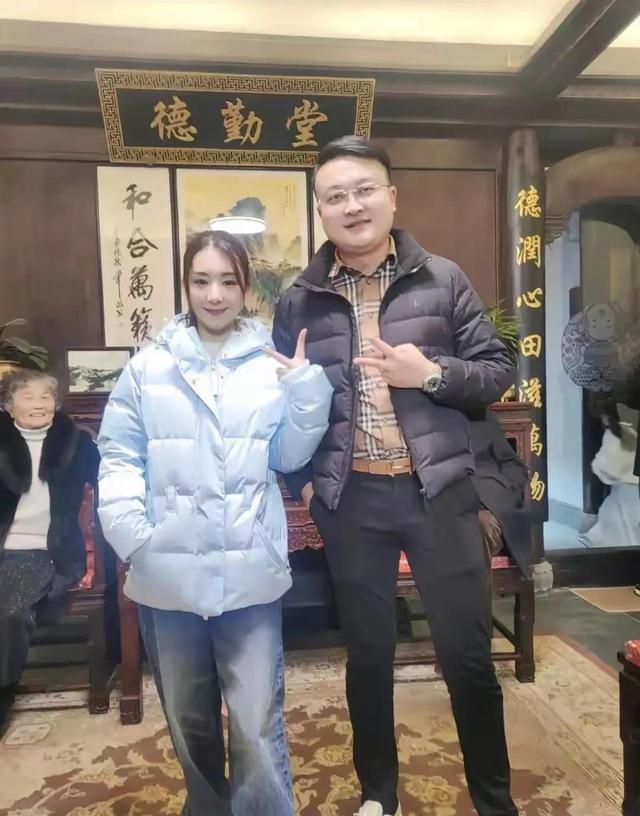明星同框，差距一目了然？-2.jpg
