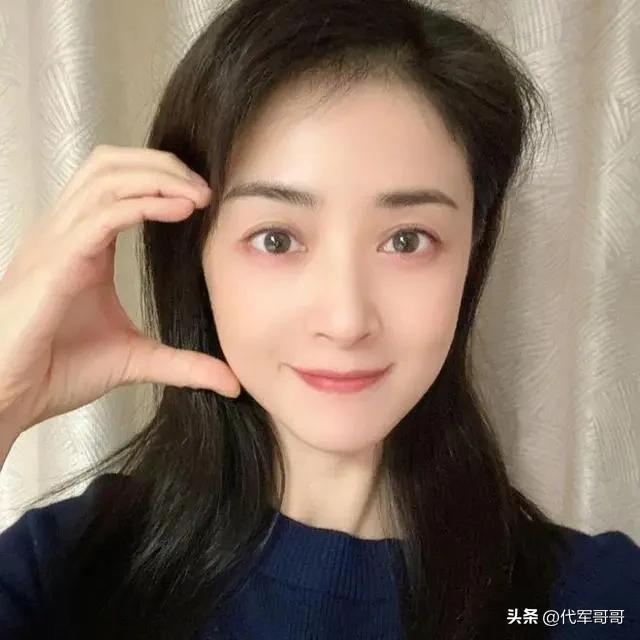 揭秘明星奇葩的减肥方法，哪个最让人难以接受？-8.jpg