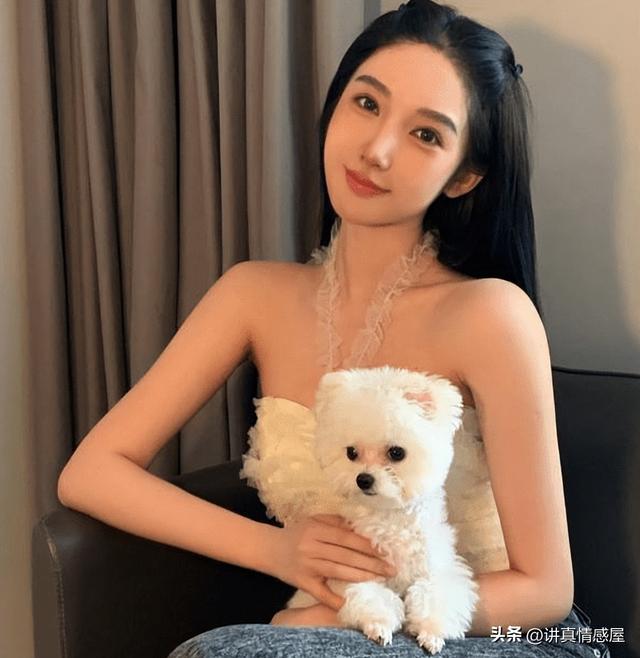 娱乐圈惊天大瓜：五位明星的爱恨情仇-4.jpg