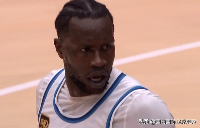 CBA34轮24胜！山东高速队112-102町渥！马奇60分难救主！摩尔23分-3.jpg