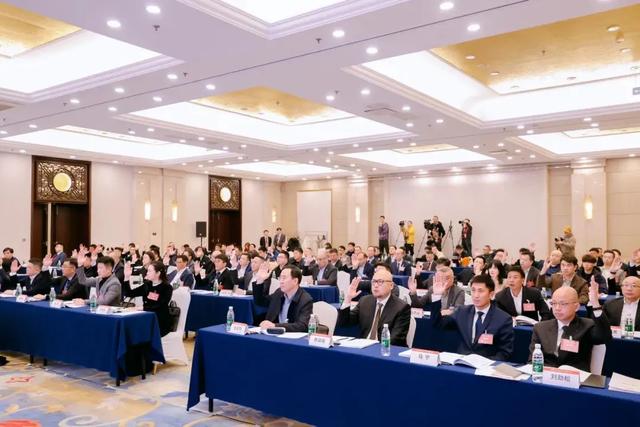 新民体育丨这会是中国足球的“一剂良药”吗？-4.jpg