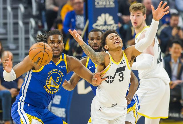 （体育）篮球——NBA常规赛：勇士胜爵士-2.jpg